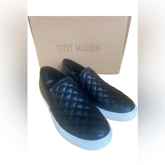 STEVE MADDEN Quilted Slip-on - New in box! - Picture 8 of 12
